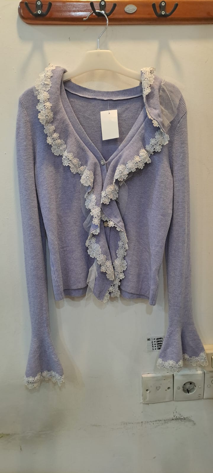 Baju 23