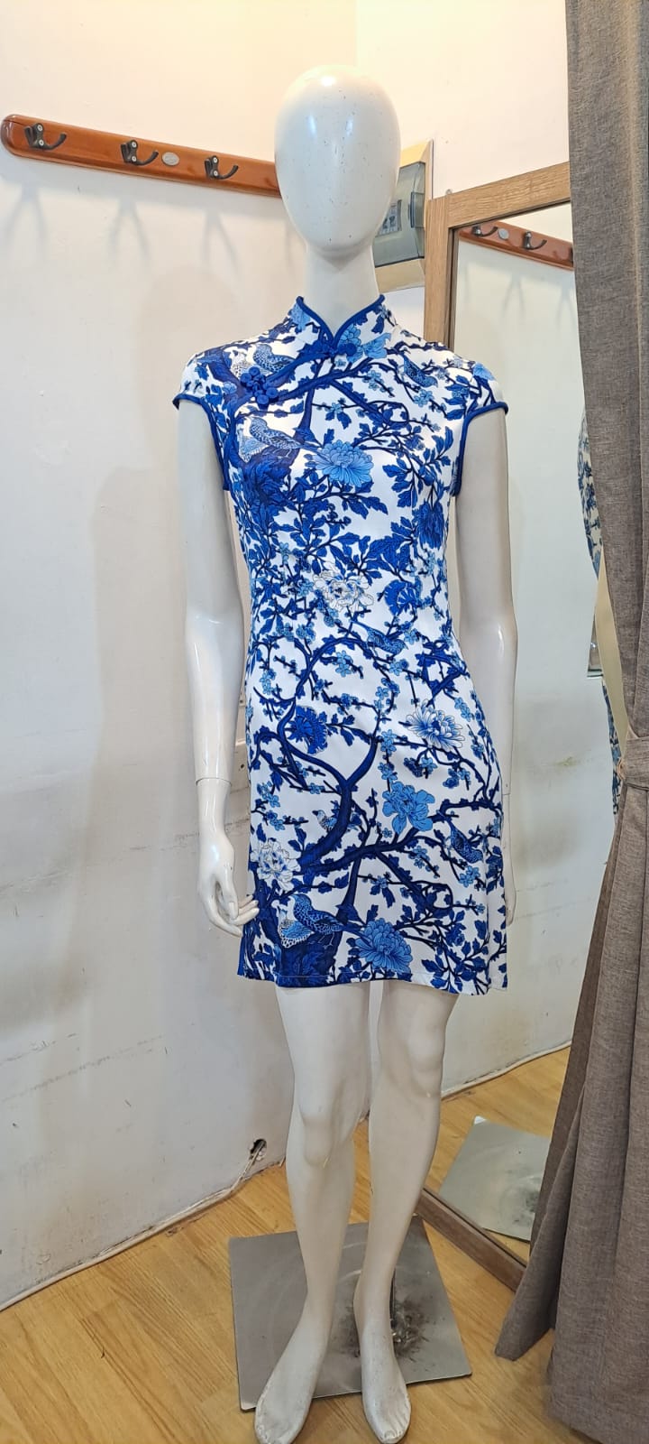 Dress 4